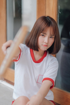 两根硕大一起挤进小紧H共妻
